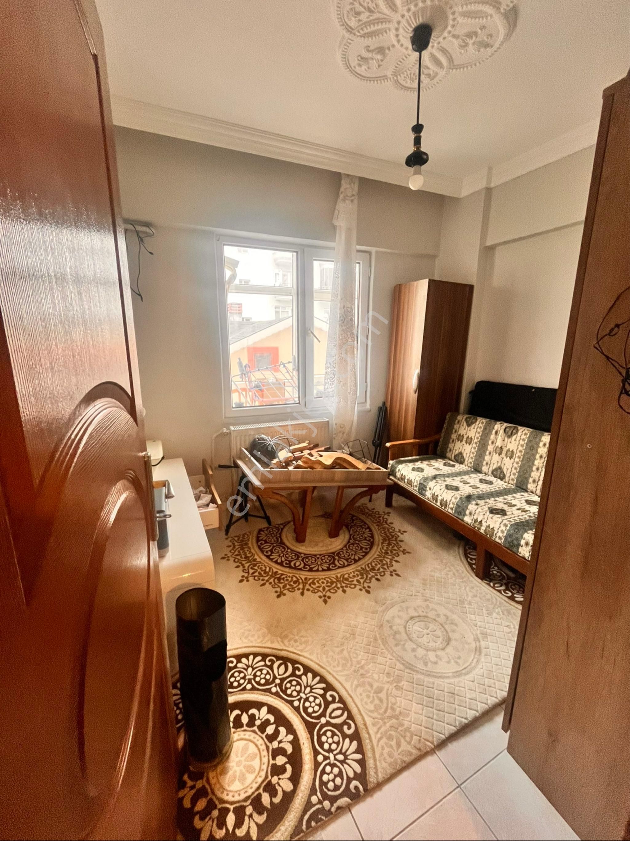 Alya Emlaktan Satılık Daire Sahıl Mahallesi - Görsel 3