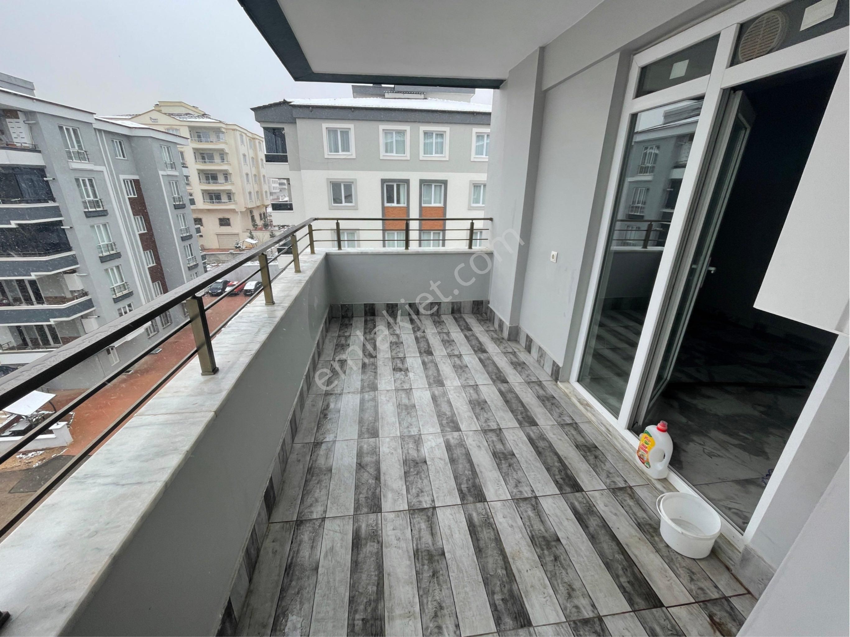 75. Yıl Mh Satılık 2+1 Daire - Görsel 28