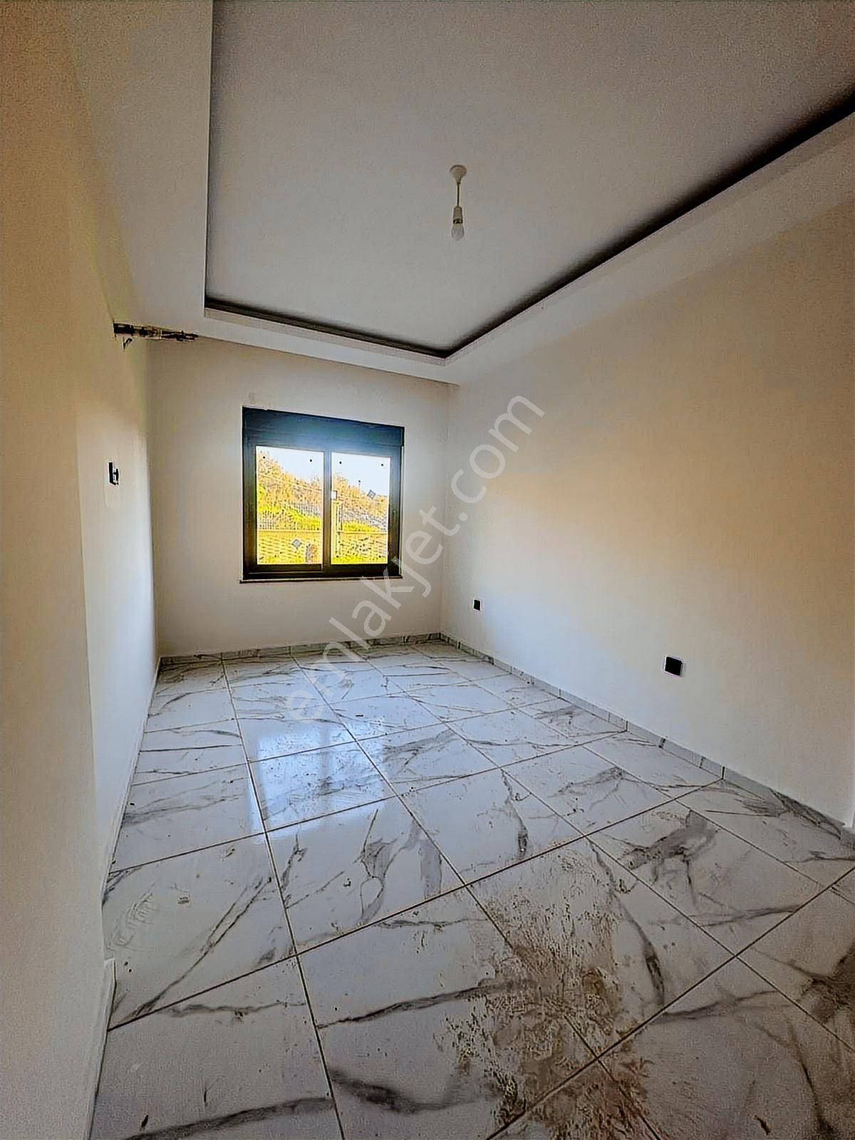 Alanya Demirtaşta Kiralık 2+1 Zemin Kat Sıfır Daire - Görsel 12