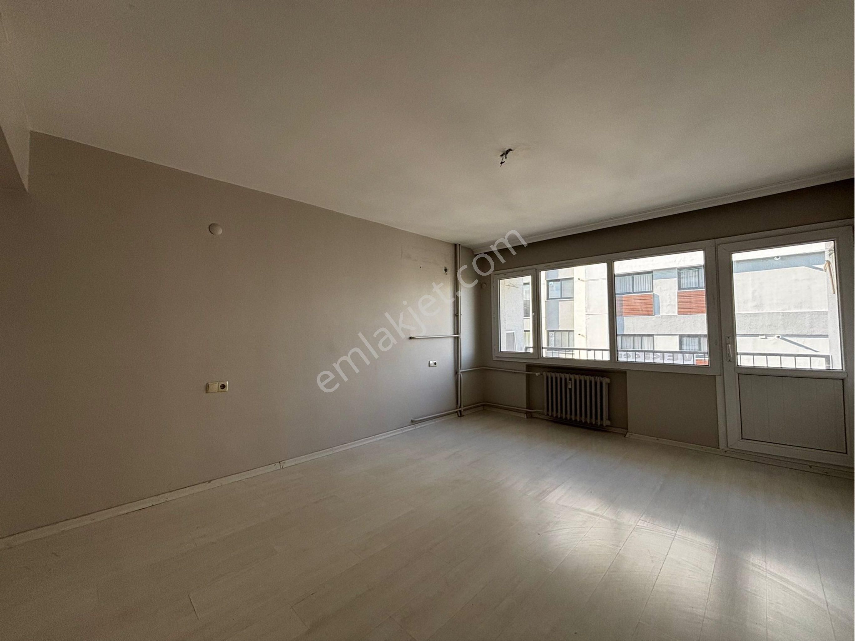 Alsancak Libasın Sokağında 3+1 5. Kat Masrafsız Satılık Daire! - Görsel 20