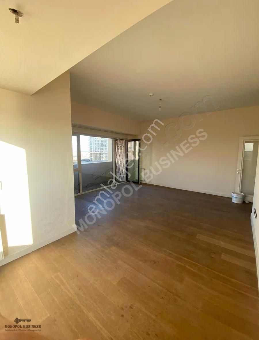 Viaport Venezia Sitesi Kule Bloklarında Boş 3+1 Kelepirr Satılık - Görsel 13