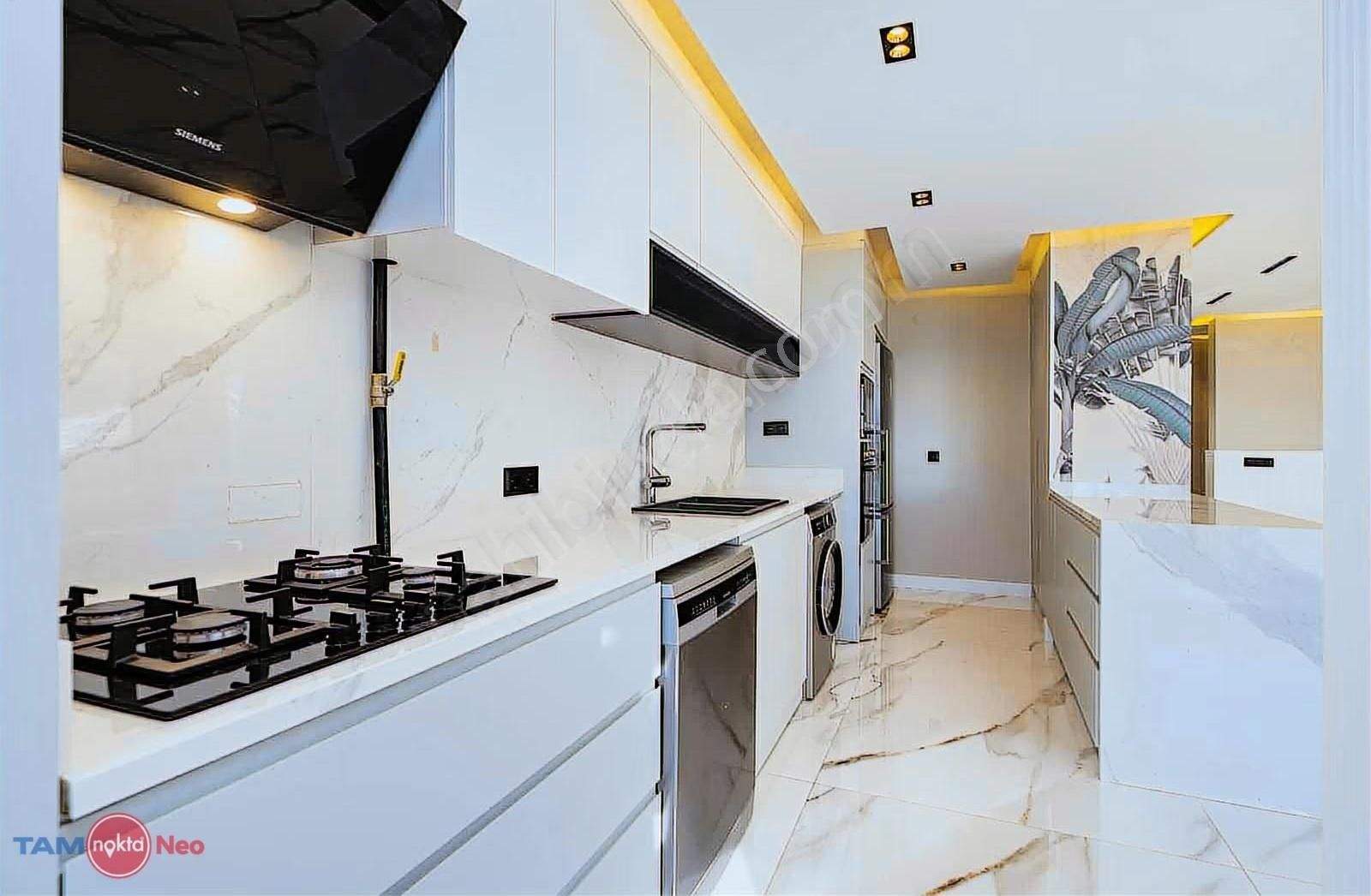 Martılı Sitesi 'nde Muhteşem Mimari Tasarımlı 4+1 Dublexs Daire - Görsel 22