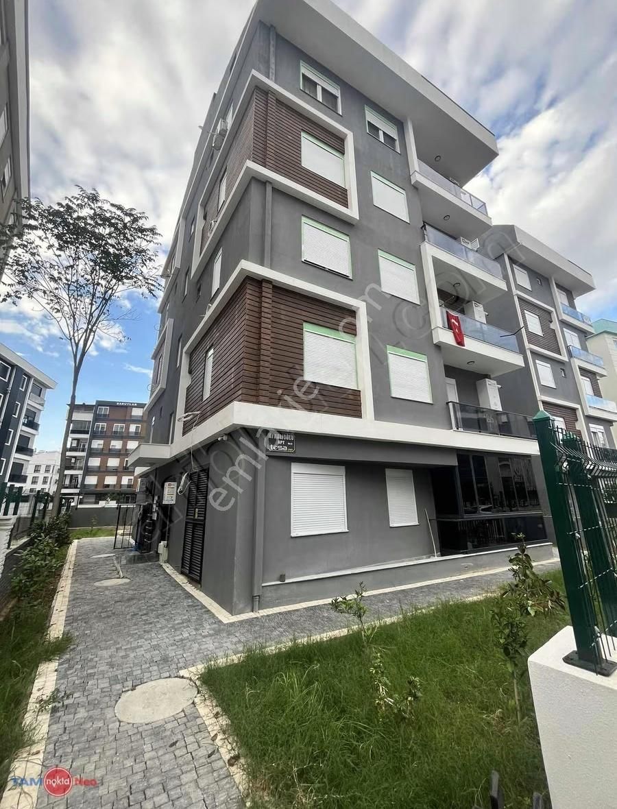 Meydan Tramvay Dur. Yürüme Mesafesinde Satılık Sıfır 2+1 Daire