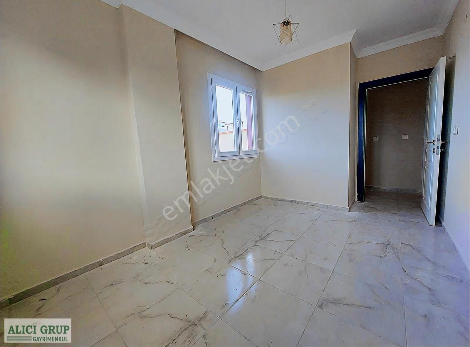 3+1 Kapalı Mutfak 3 Katlının 3.katı Güney Batı Cephe - Görsel 7