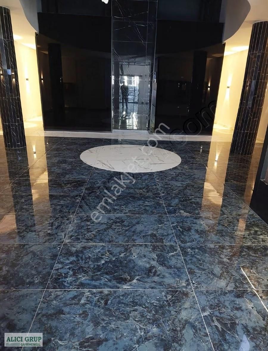 3+1 Kapalı Mutfak Kozan Yoluna Sıfır Lüx İşçilikli Daire - Görsel 16