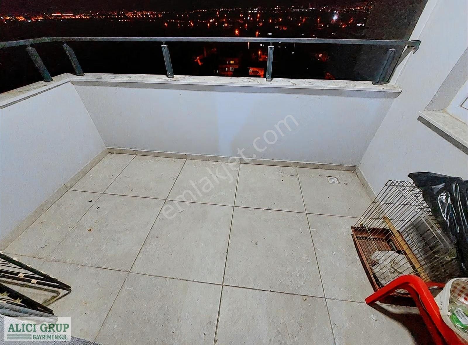 3+1 Kapalı Mutfak Kozan Yoluna Sıfır Lüx İşçilikli Daire - Görsel 23