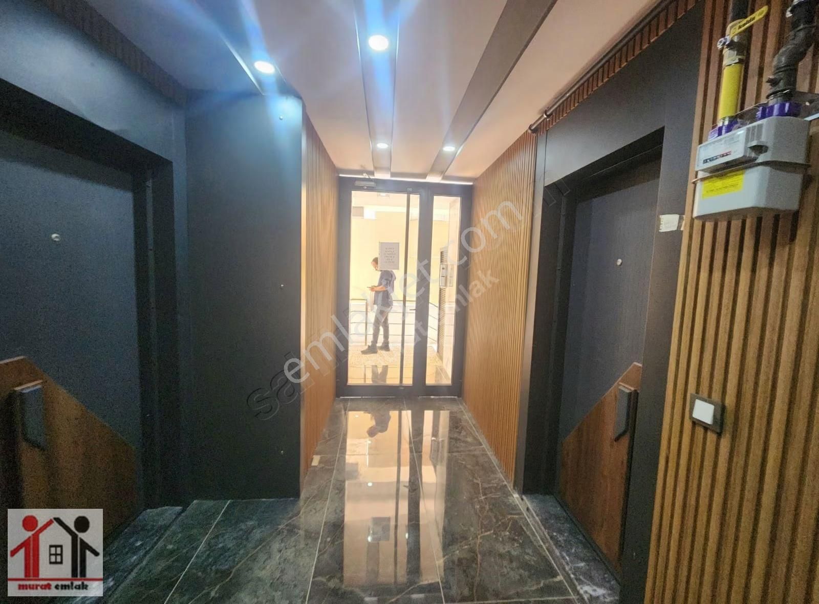 Murat Emlak Tan Ayrı Mutfaklı 2+1 Kapalı Garajlı Bahçekatı