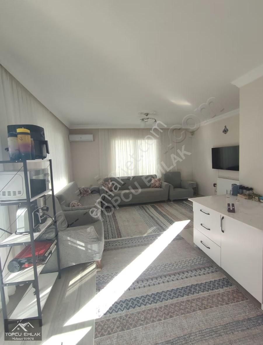 Karaburunda 3+1 Ebeveyn Banyolu Daire - Görsel 2