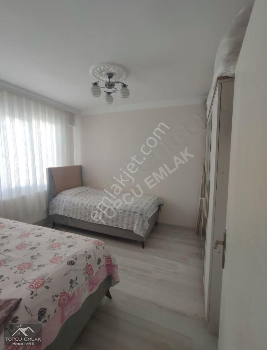 Karaburunda 3+1 Ebeveyn Banyolu Daire - Görsel 13