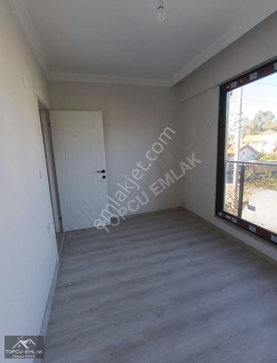Cumhuriyet Mahallesinde Satılık 1+1 Daire - Görsel 8