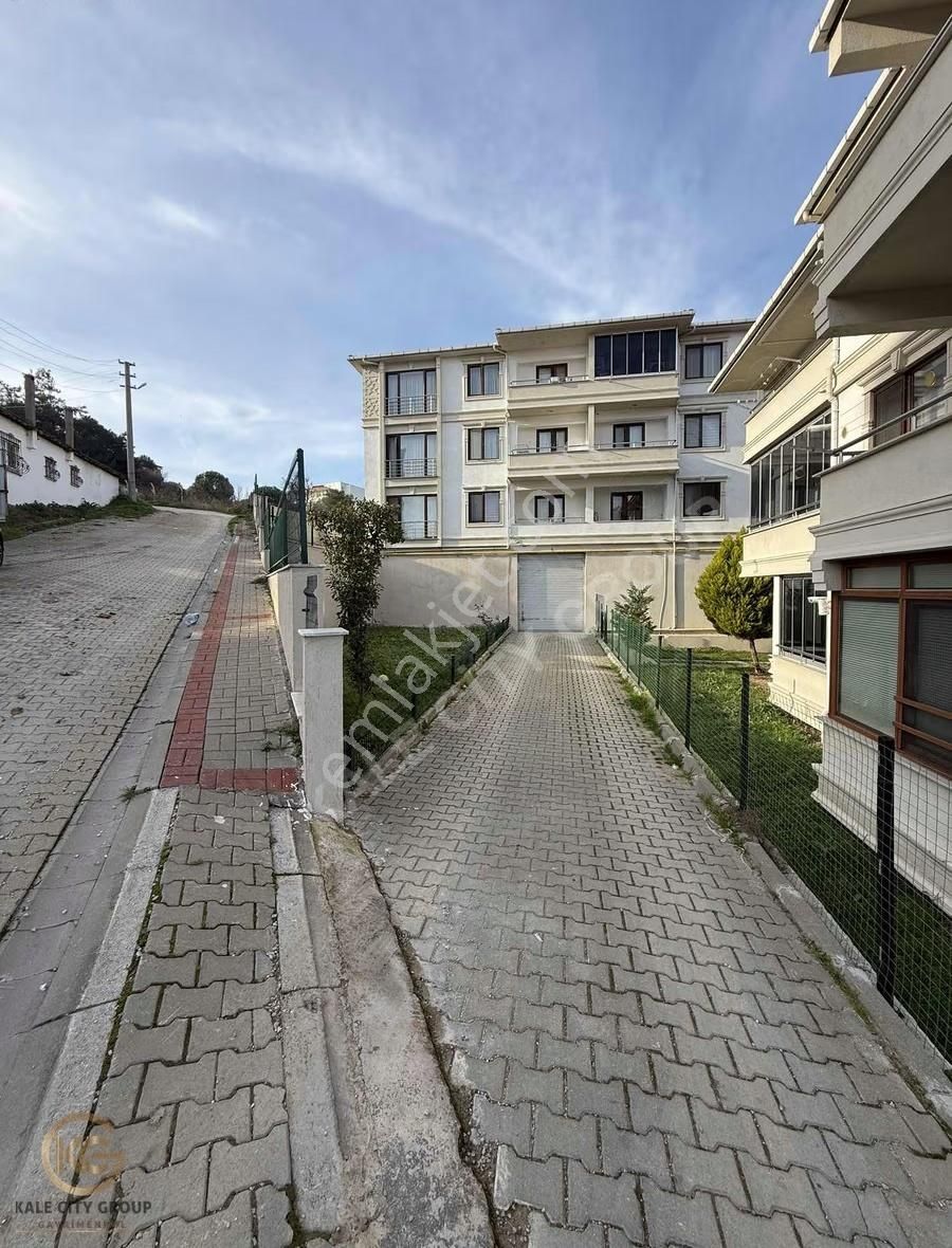 Biga Hamdibeymh.bahçeli Site İçerisinde Satılık 2+1 Daire 100 M2 - Görsel 2