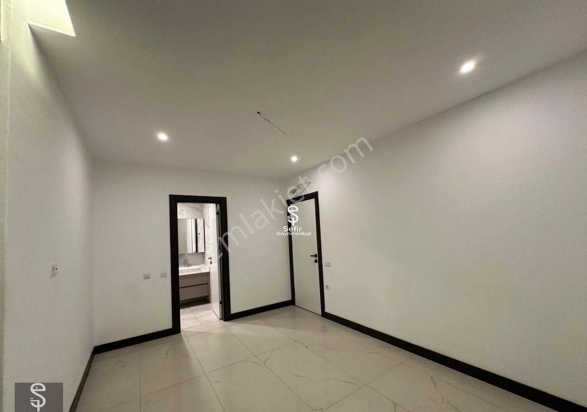 Alanya Oba Hastane Yanı Kiralık 4+1 Full Aktiviteli Loft Dizayn 280m2 Daire - Görsel 16