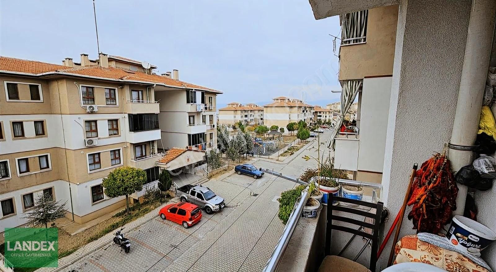 Karahasanlı'da Apart Parasına 2+1 8 Yıllık Kiracılı Arakat Daire - Görsel 20
