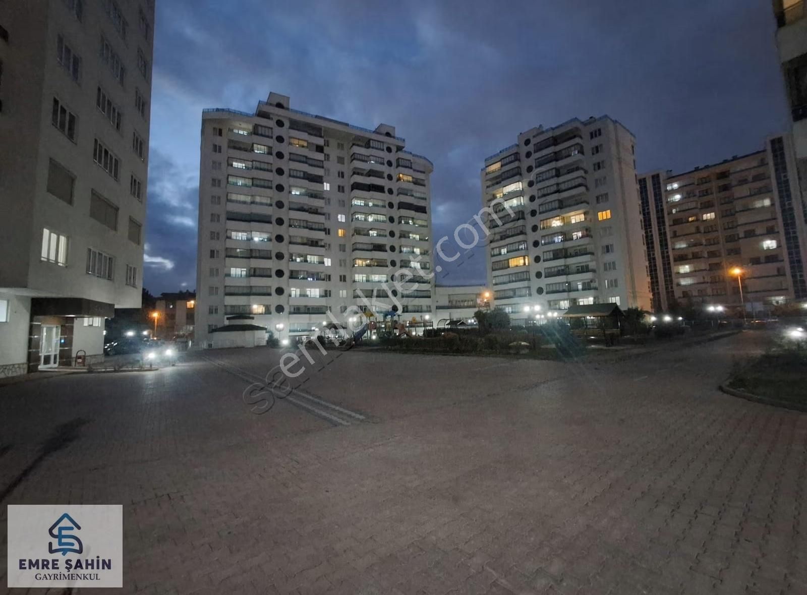 Meram Karşıyaka Konutları 3+1 Arakat Satılık Daire