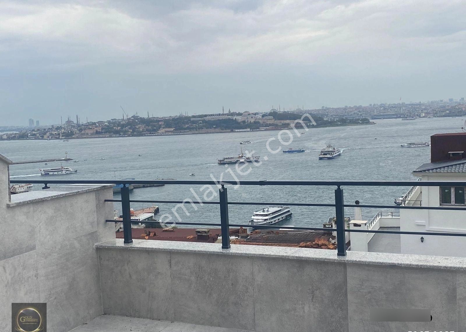 Üsküdar Selimiye'de Otoparklı, Kapanmaz Manzaralı Dubleks - Görsel 19