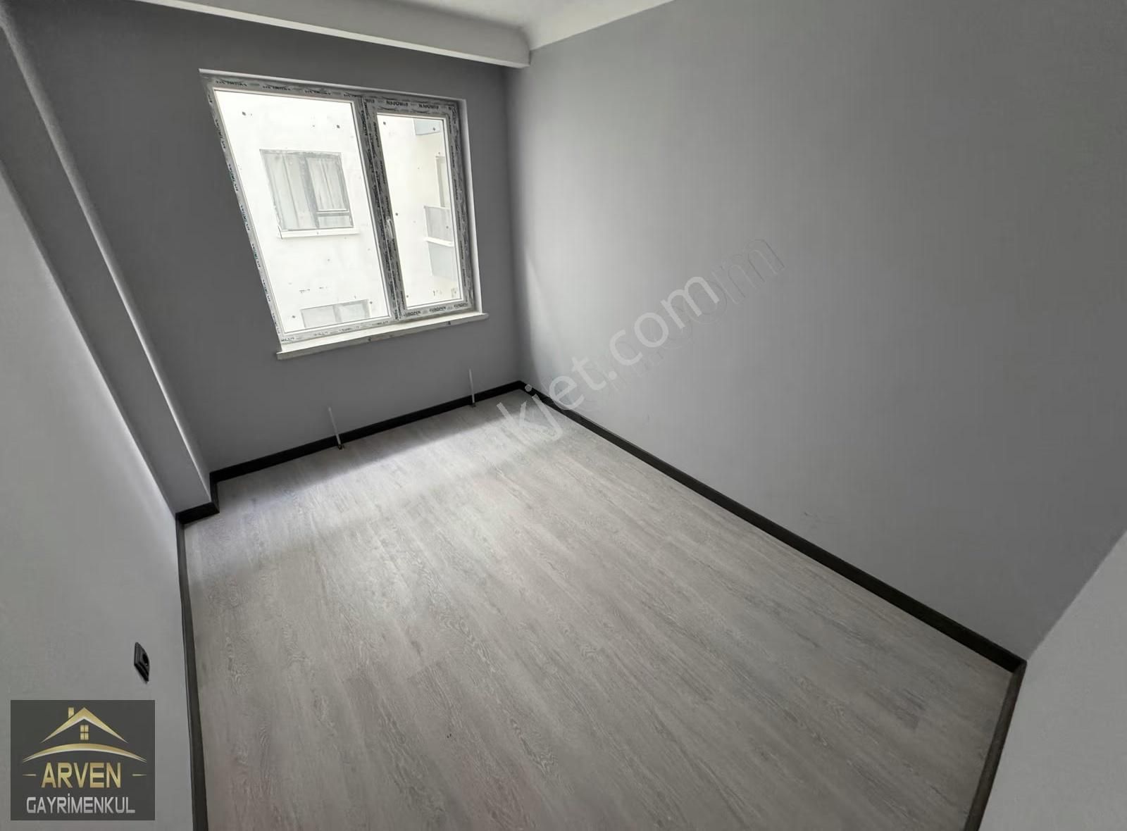 ▃arven▃duralı Alıç Mh. Ergenekom Okulun Dibi Sıfır 3+5+1 Katta - Görsel 11