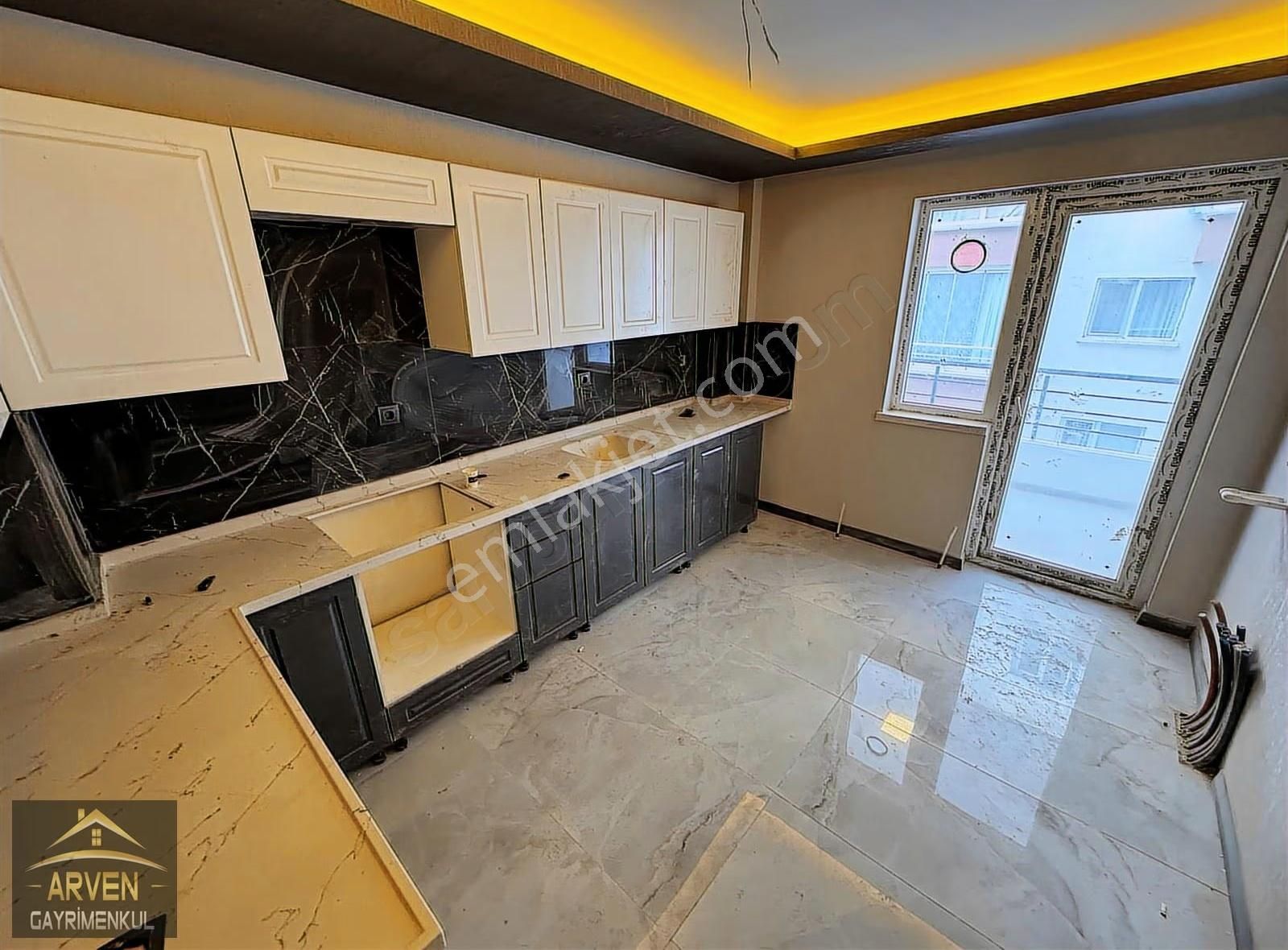 ▃arven▃duralı Alıç Mh. Ergenekom Okulun Dibi Sıfır 3+5+1 Katta - Görsel 12