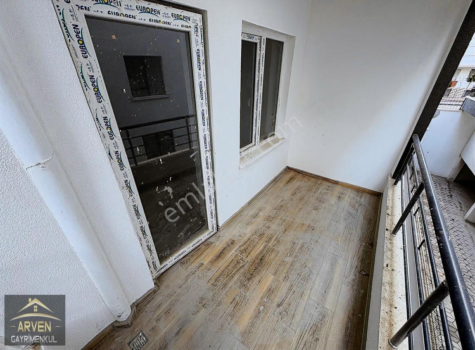 ▃arven▃duralı Alıç Mh. Ergenekom Okulun Dibi Sıfır 3+5+1 Katta - Görsel 27