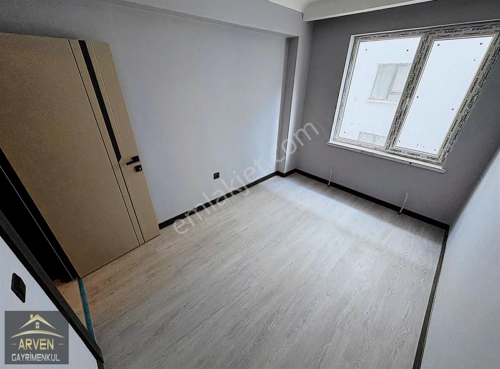 ▃arven▃duralı Alıç Mh. Ergenekom Okulun Dibi Sıfır 3+5+1 Katta - Görsel 13