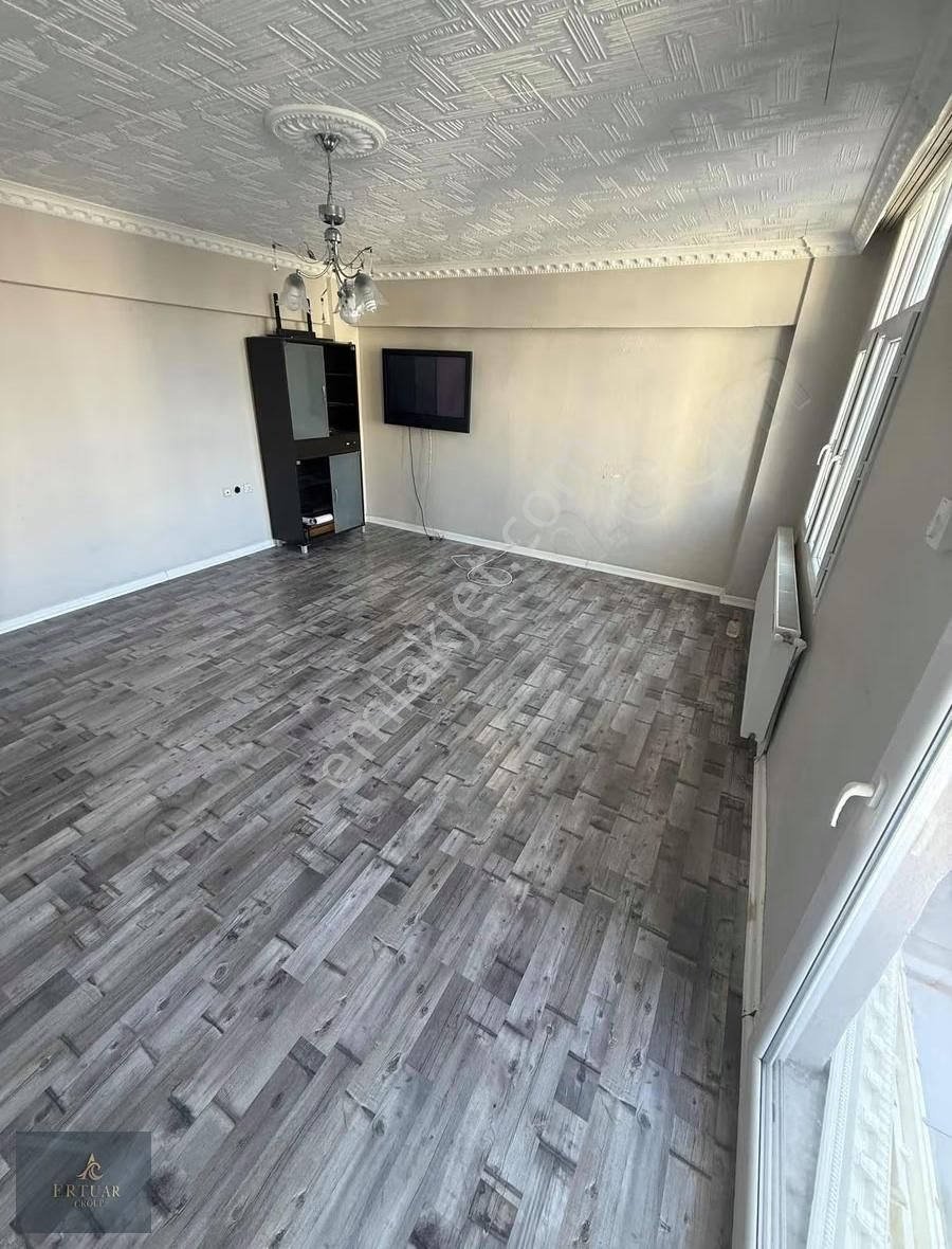 Turgut Özalda Hasarsız Doğalgazlı Kiralık Apartman Dairesi - Görsel 13