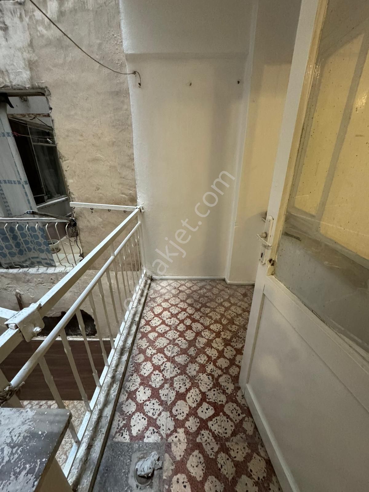 İzmir Konak Atilla Mahde Üçyol Metroya Yakın 2+1 Daire - Görsel 30