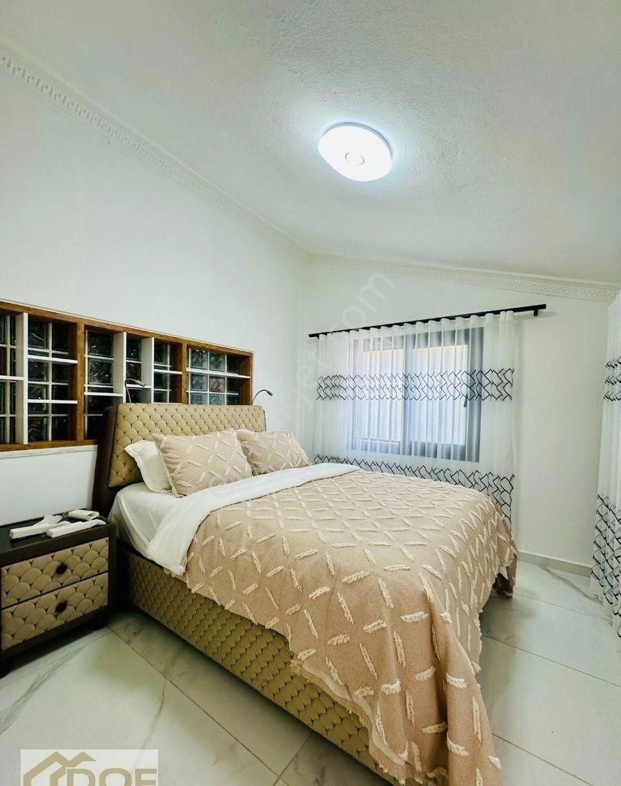 Villacı Onur'dan 700 M2 İçerisinde Eşyalı Ferah Bahçeli Ve Havuzlu Villa - Görsel 32