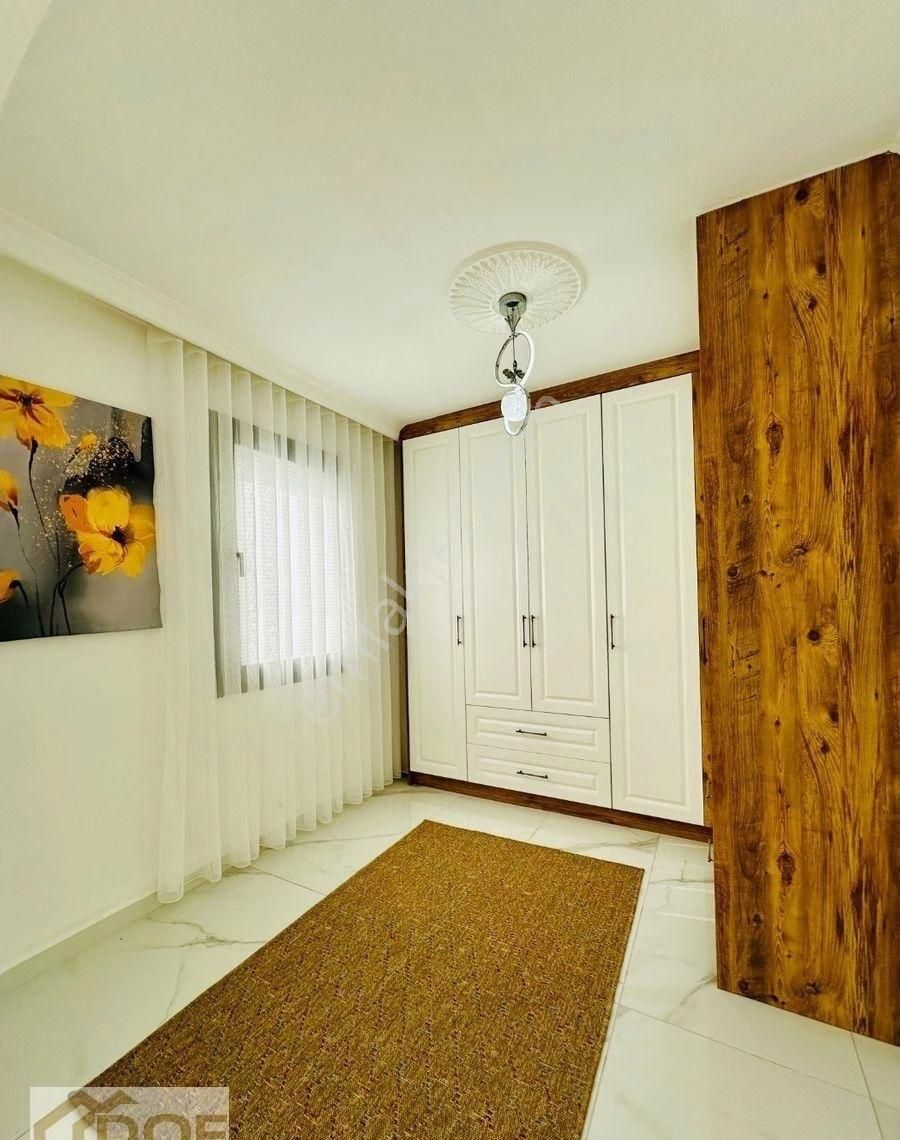 Villacı Onur'dan 700 M2 İçerisinde Eşyalı Ferah Bahçeli Ve Havuzlu Villa - Görsel 14