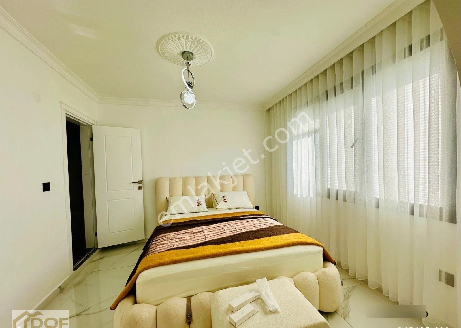 Villacı Onur'dan 700 M2 İçerisinde Eşyalı Ferah Bahçeli Ve Havuzlu Villa - Görsel 16