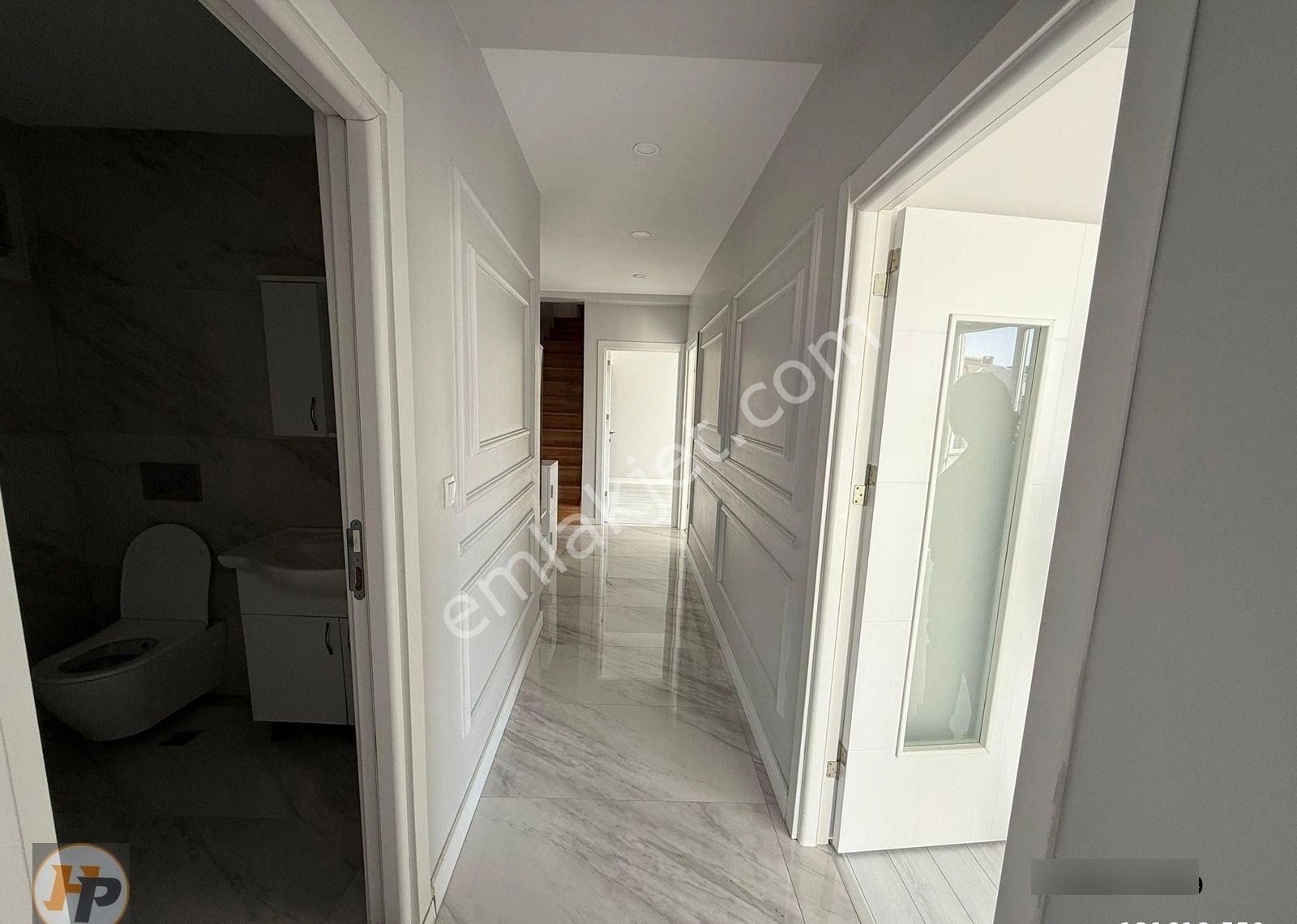 Cennet Mah.özel Yapımlı Otoparklı 4+2 Satılık Dubleks Daire - Görsel 21