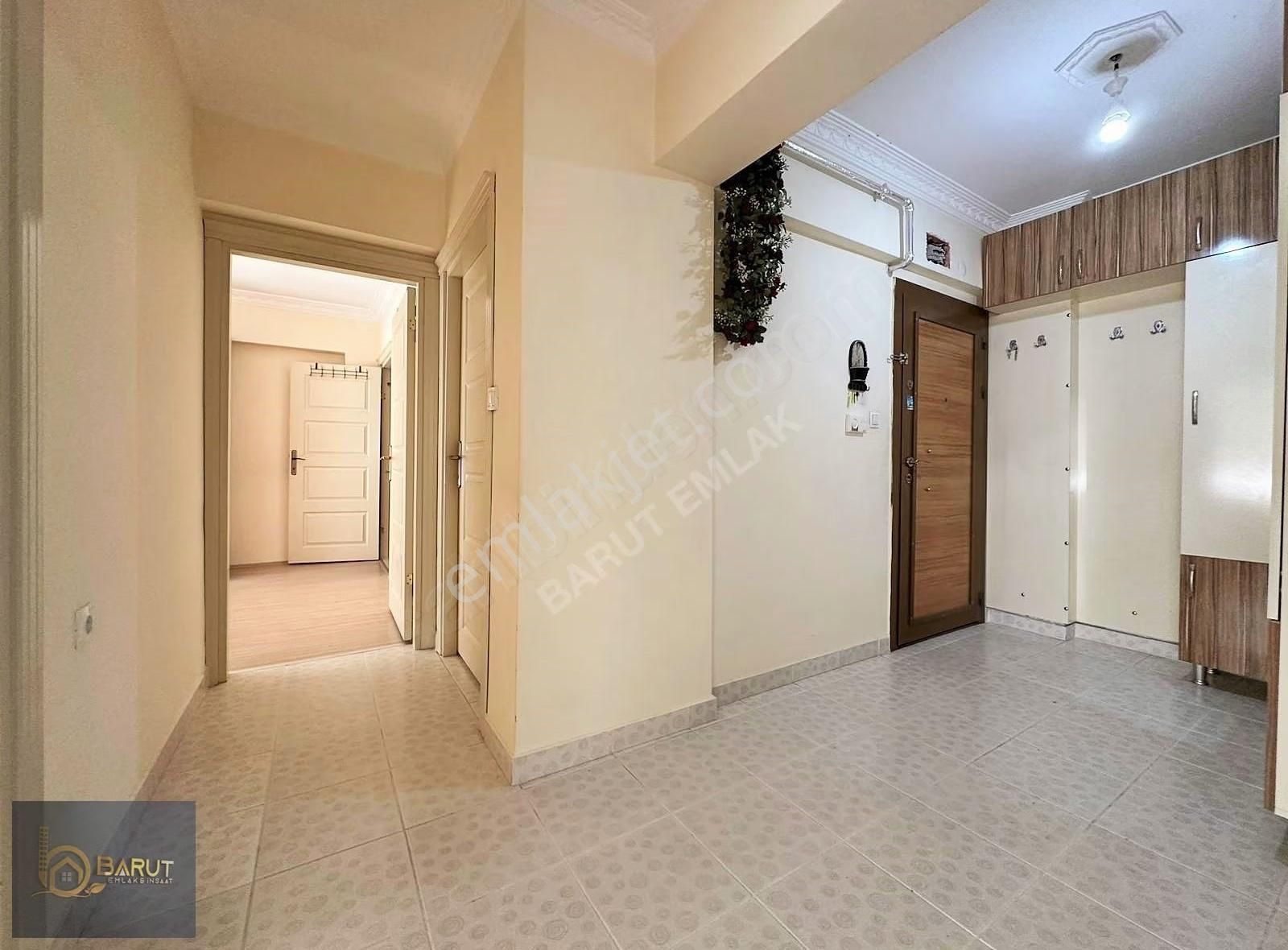 Baruttan Ön Cephe 2.kat Konumunda Güney Yapılı Y.giriş 3+1 Daire - Görsel 27