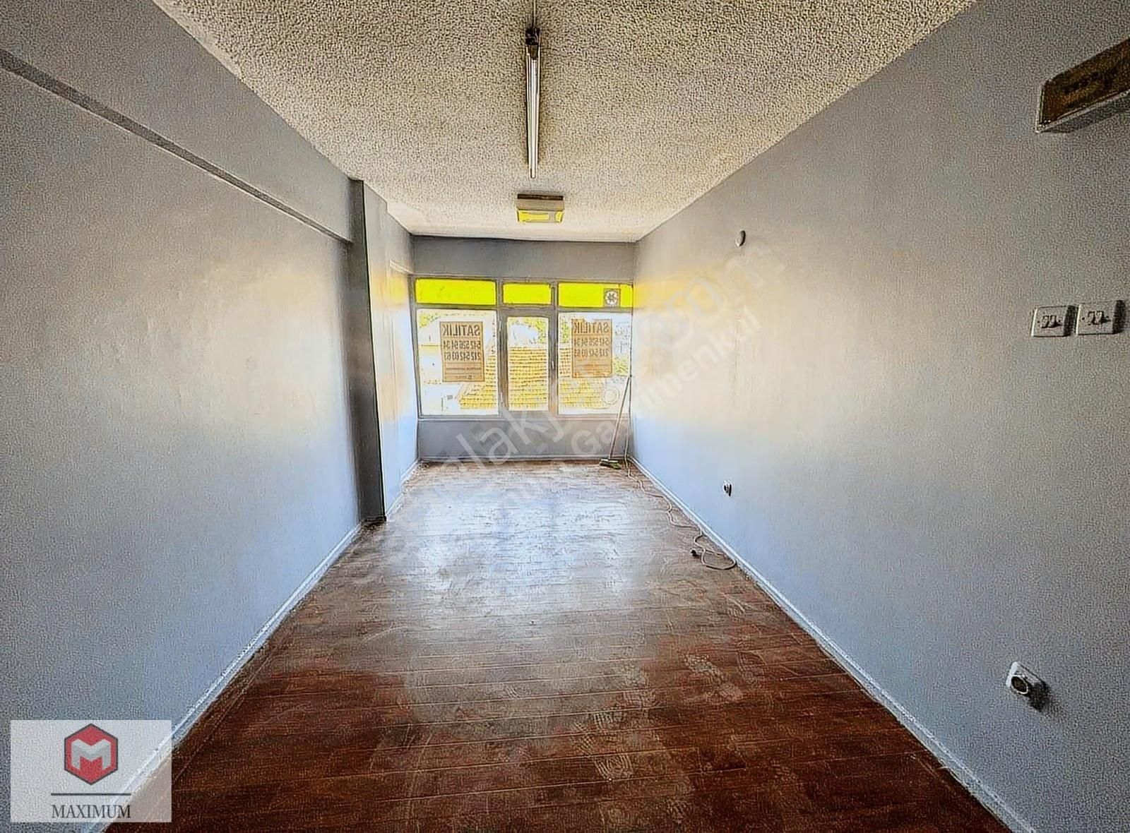 B.köy/cevizlik'te Karaca İş Hanı'nda Ön Cephe 17 M2 Satılık Ofis - Görsel 27