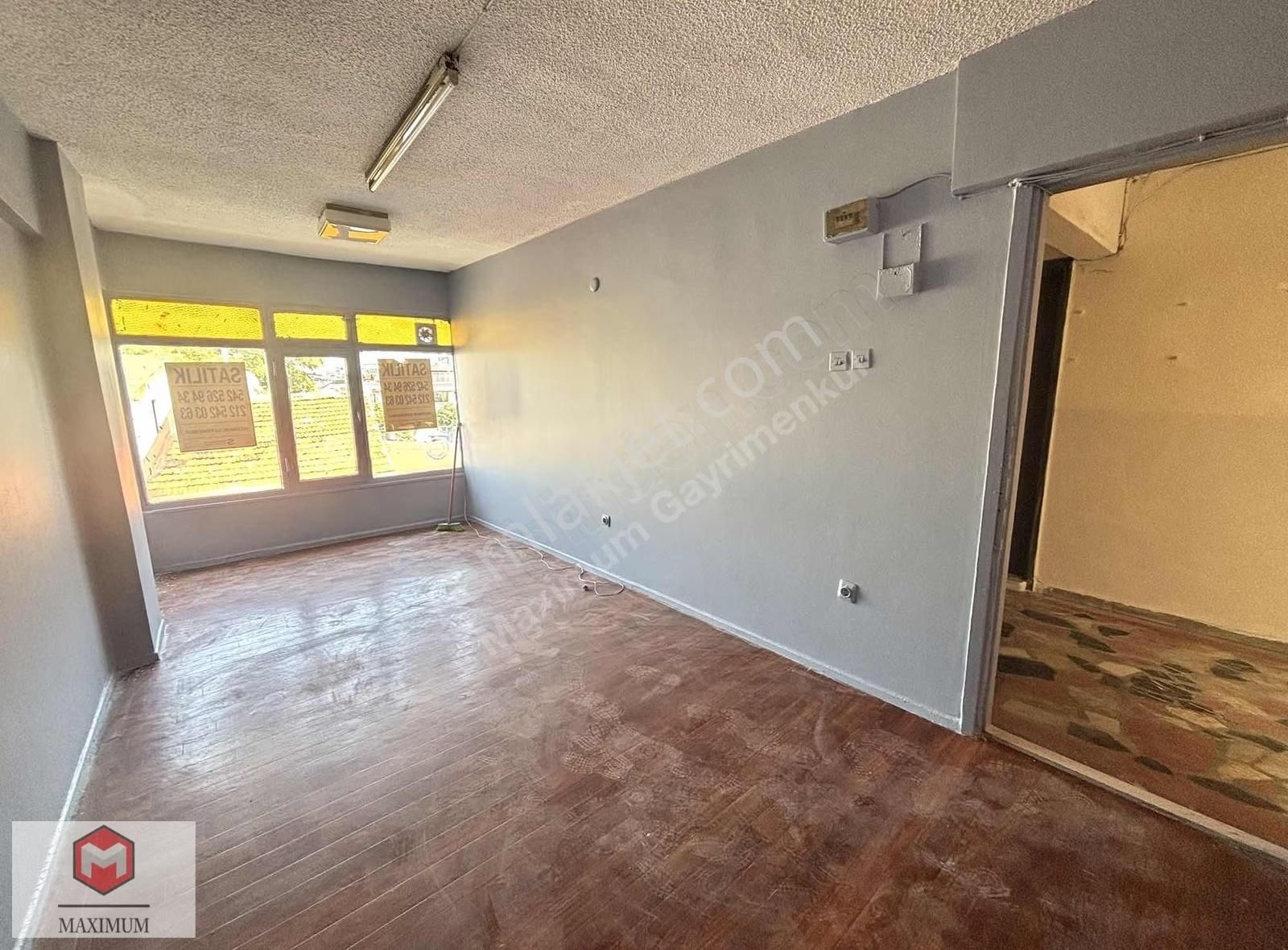 B.köy/cevizlik'te Karaca İş Hanı'nda Ön Cephe 17 M2 Satılık Ofis - Görsel 4