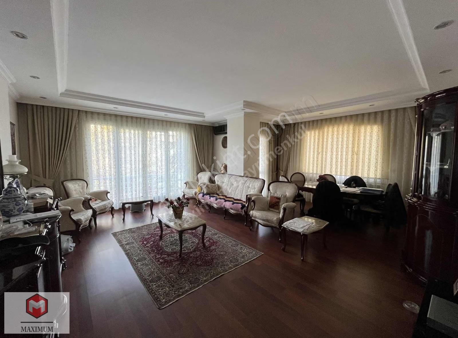 Bakırköy Kartaltepe Petrol Sitesinde Satılık 3+1 Daire - Görsel 2