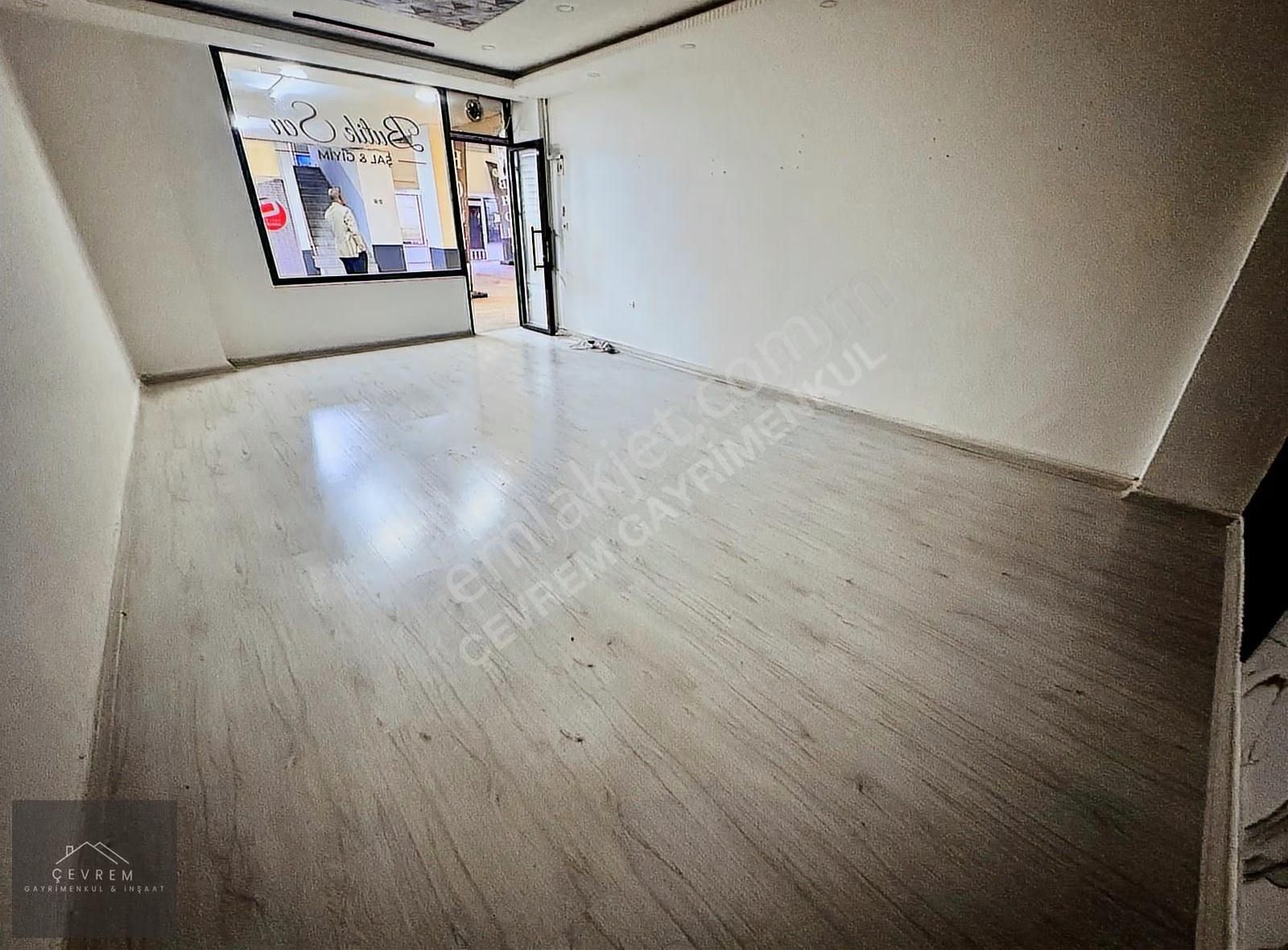 İş Hanı İçerisinde Harika Konumda Masrafsız 30m² Kiralık İş Yeri - Görsel 5