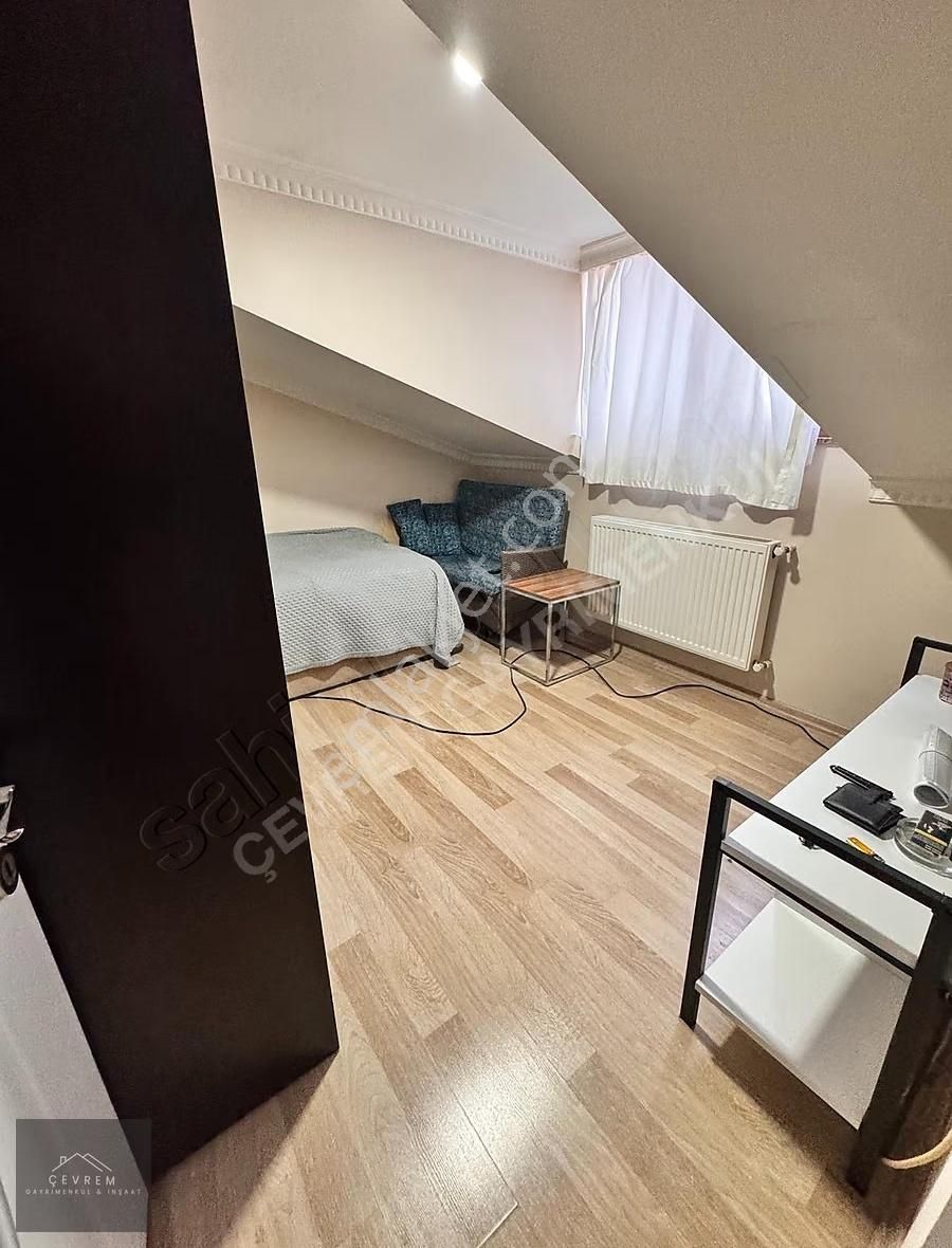 Gültepe'de Metrobüse Çok Yakın Harika Konum'da 3+2 170m² Dubleks - Görsel 12