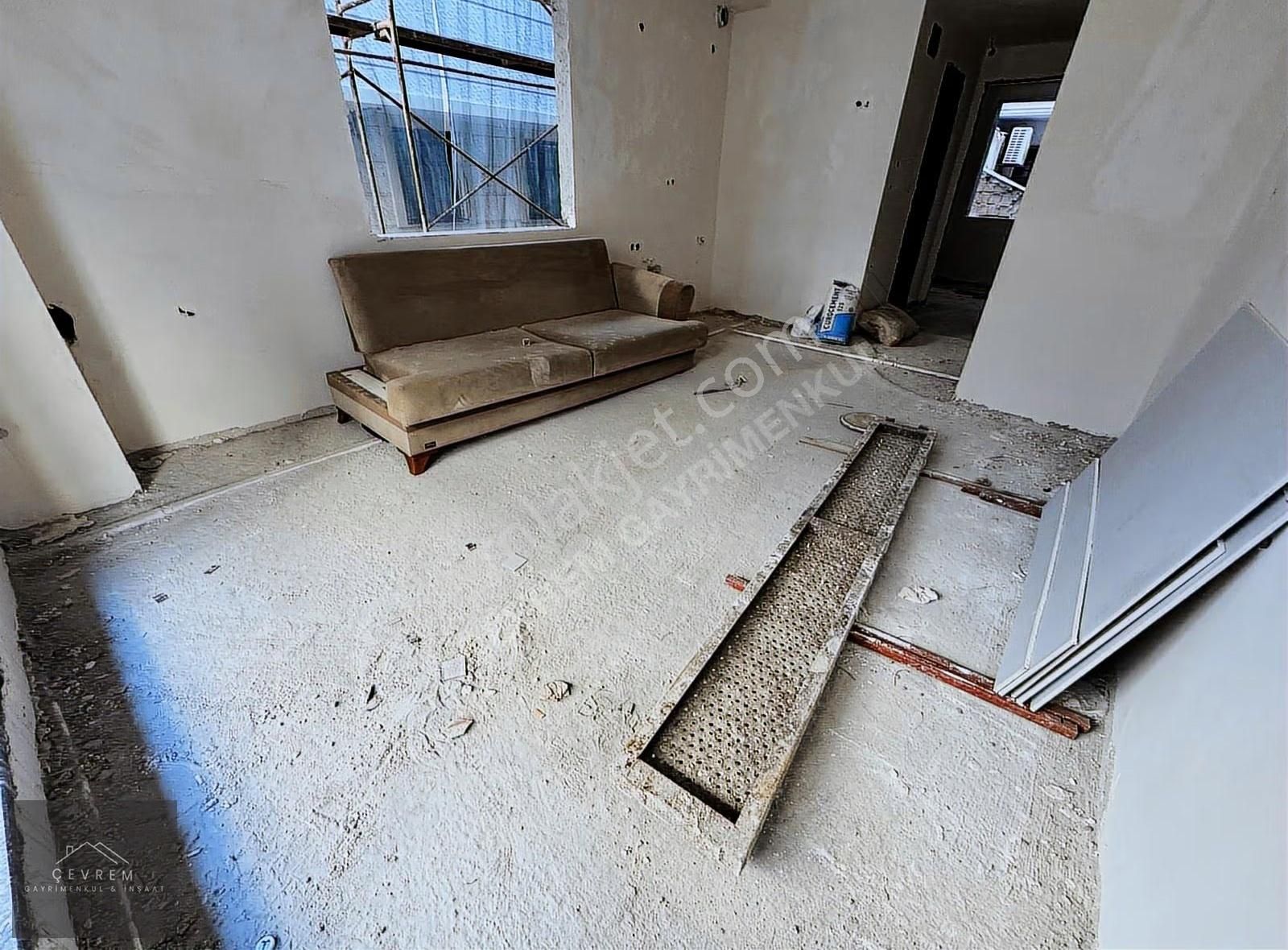 Gültepe'de Yatırıma Uygun Harika Konumda 1+1 60m Yüksek Giriş - Görsel 2