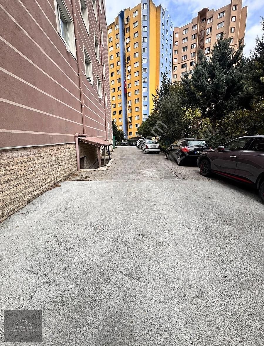 *çevrem* Beylikdüzü Bankacılar Sitesinde 3+1 135m² Harika Daire