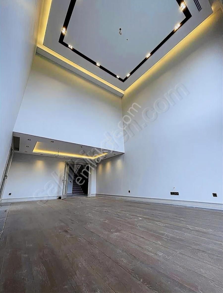 Brand Vadi İstanbul Kiralık 5+1 Ultra Lüx Villa - Görsel 32