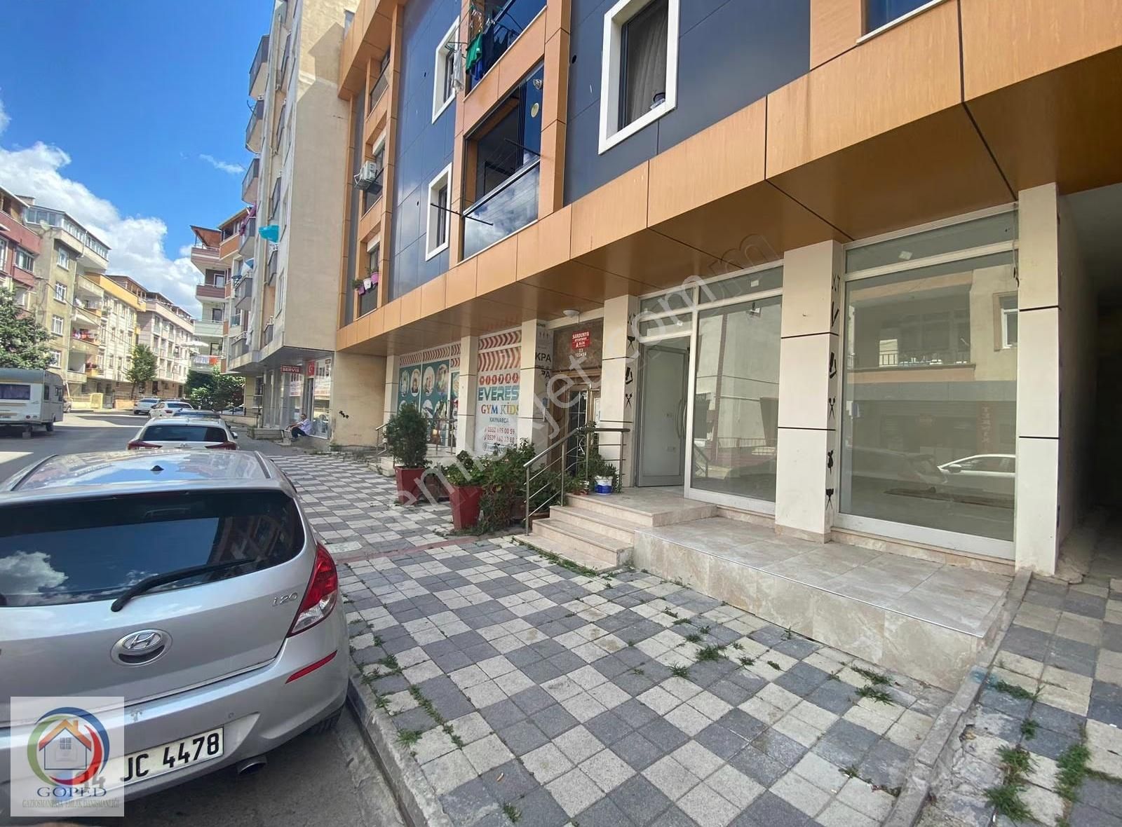 ╣goped╠ Pendik Alt Kaynarca Çamdalı Sokak'ta Satılık Dükkan 25m2