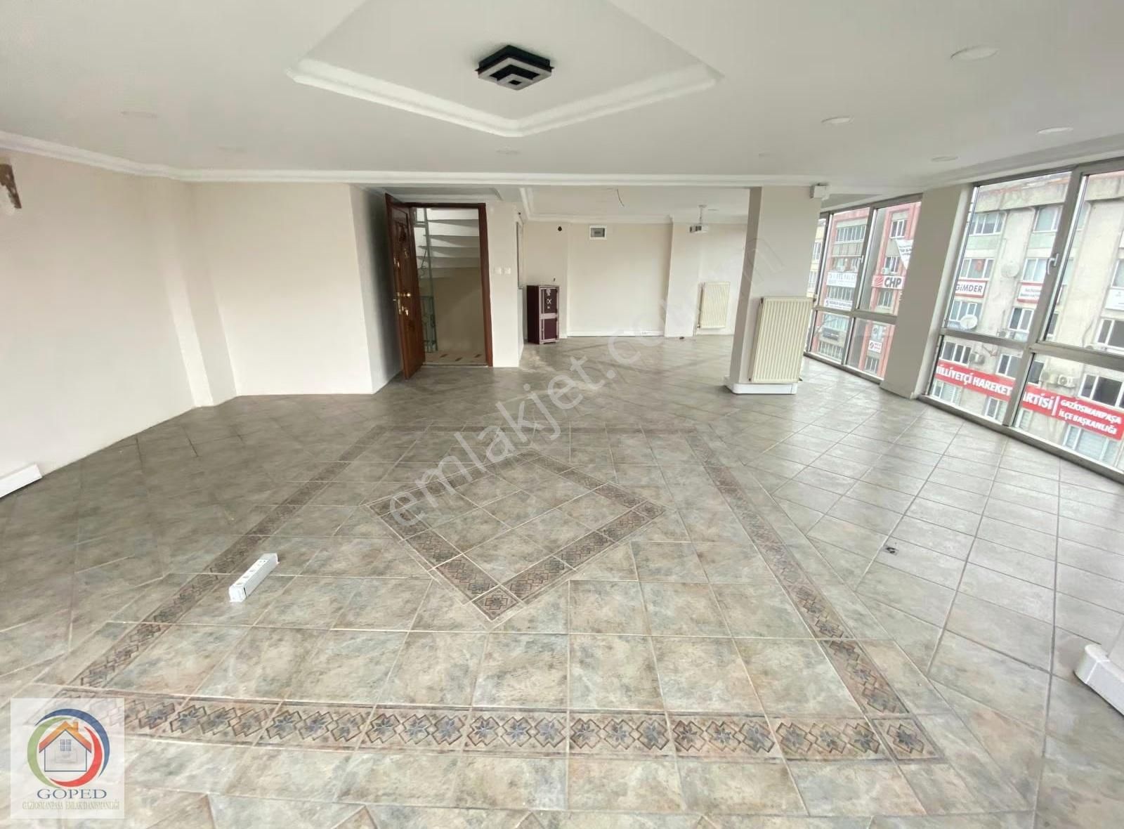 ╣goped╠ Gop Belediye Yanında Kiralık 70m2 Ofis Katı - Görsel 2