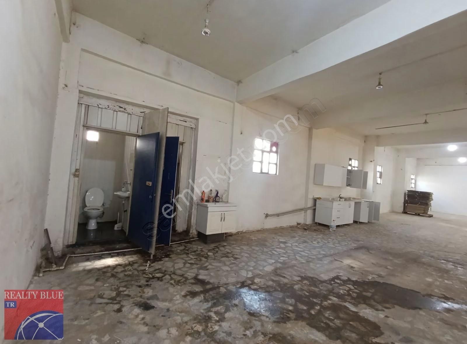 Sultanbeyli'nde 800 M2 Kiralık Depo - Görsel 11