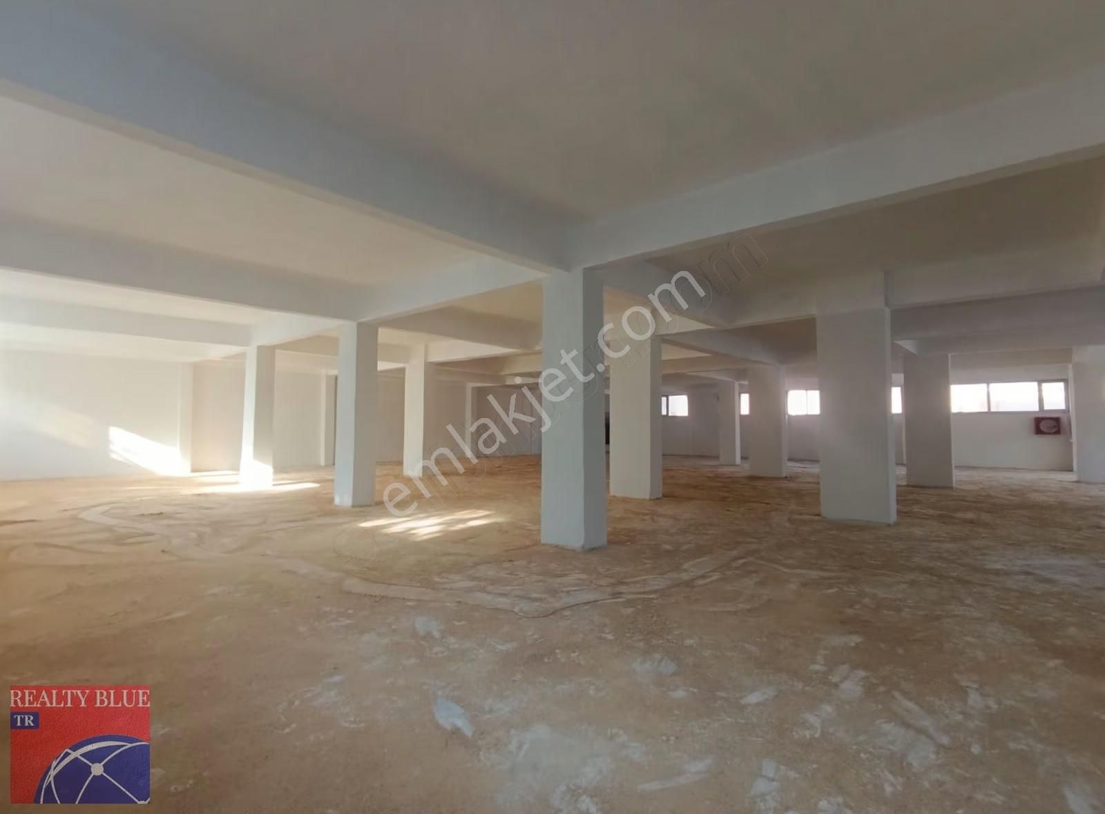 Sultanbeyli'nde 1500 M2 Kiralık Depo Antrepo - Görsel 6