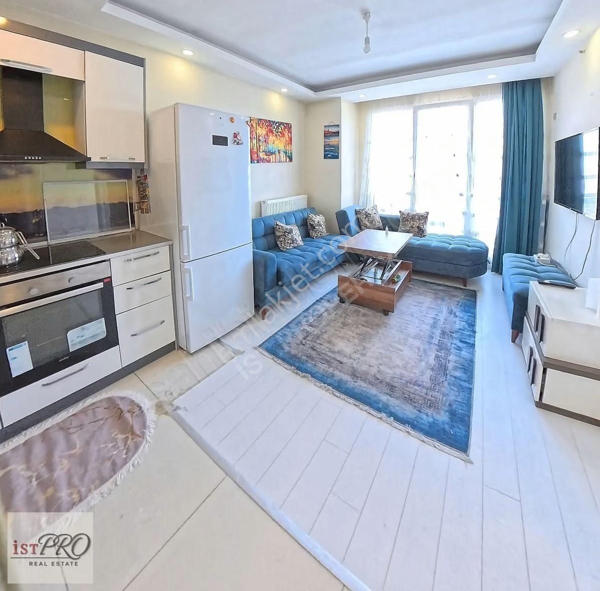 Esenyurt Site İçinde Satılık 1+1 Eşyalı Boş Daire