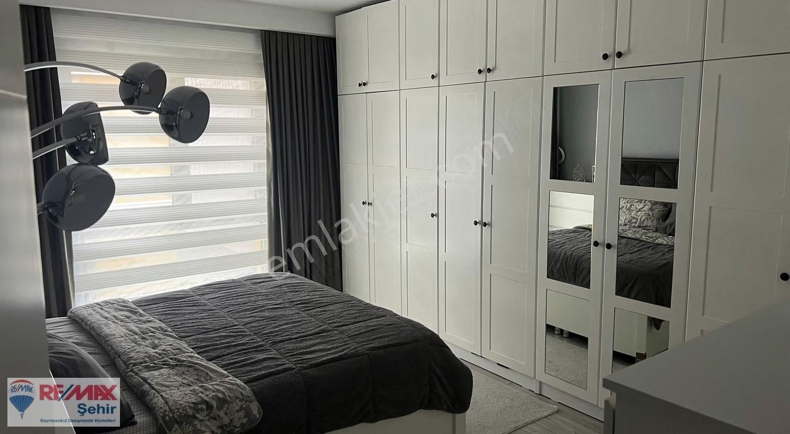 Remax Yalova Royal Blue Sitesinde Satılık 3+1 Daire - Görsel 25
