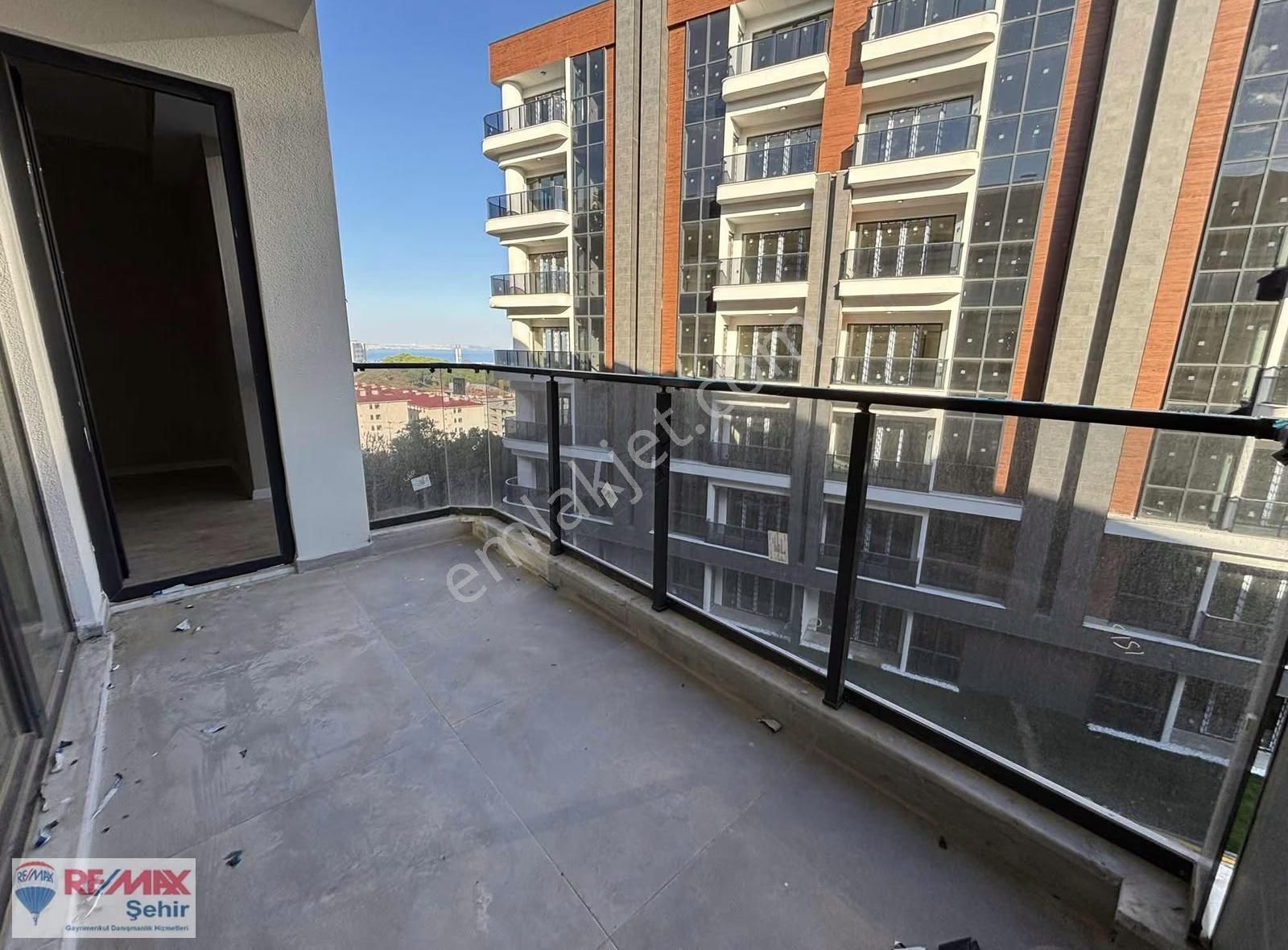 Alkaş Meydan Suites Samanlı Projesinde Deniz Manzaralı Kiralık - Görsel 13