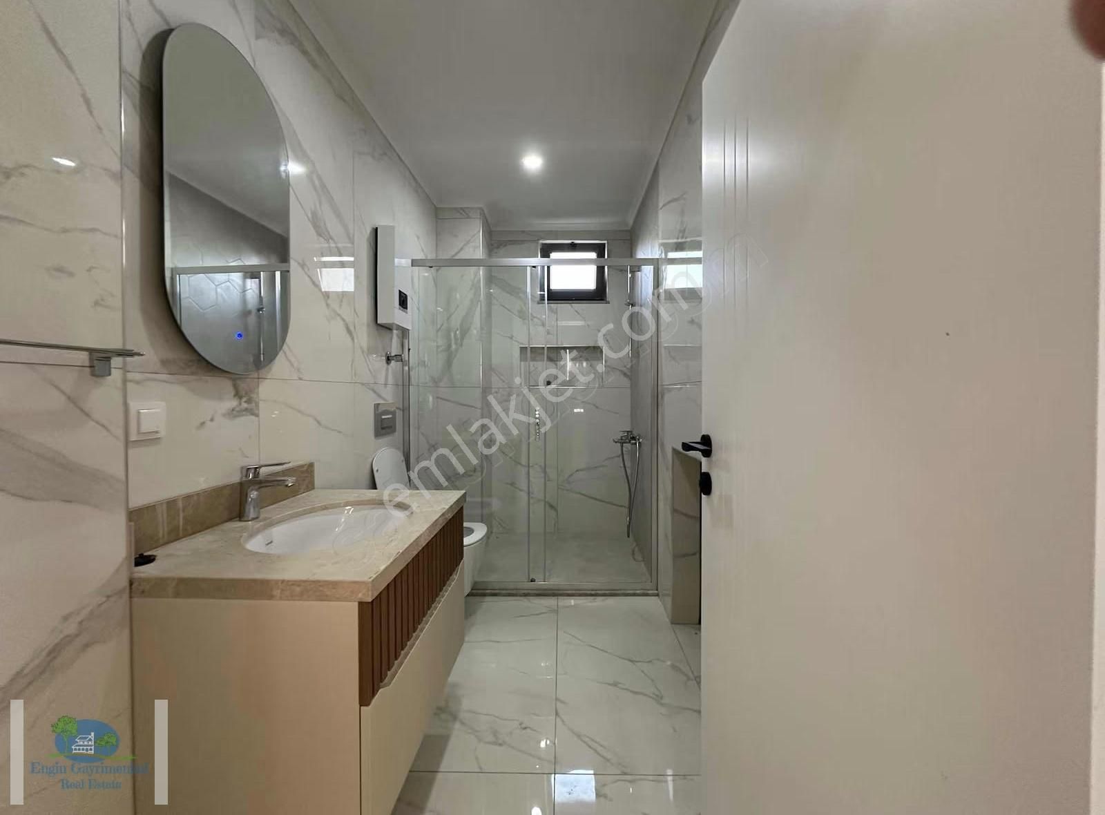 Manavgat Ilıcada Satılık Lüks Genış Havuzlu Daire - Görsel 9