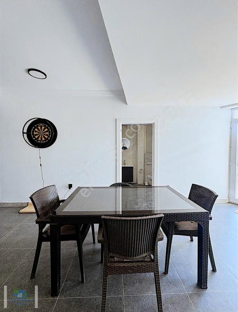 Ilıca'da Havuzlu 1+1 Ara Kat Daire - Görsel 15