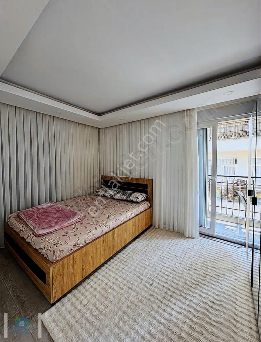 Ilıca'da Havuzlu 1+1 Ara Kat Daire - Görsel 5