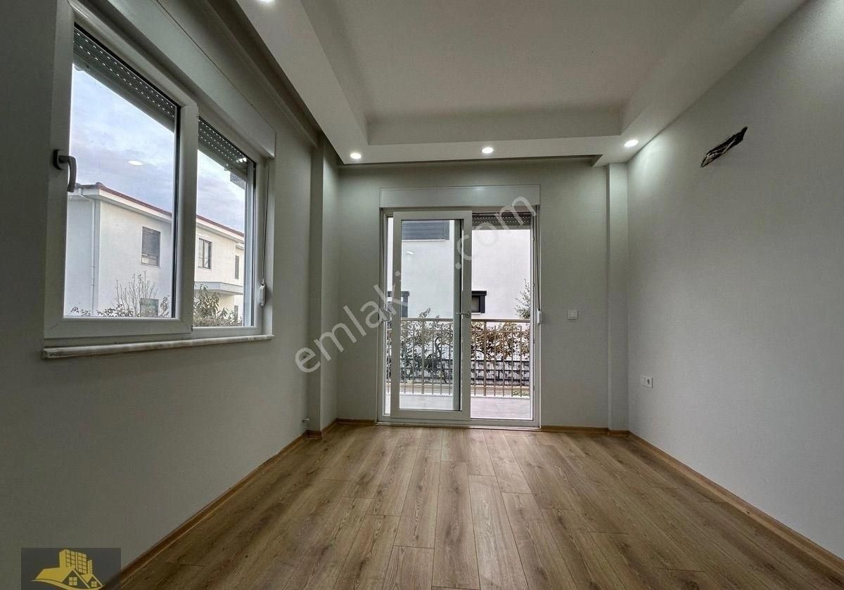 Manavgat Ilıca Mah. Satılık Ayrı Mutfak Lüks Daire - Görsel 4