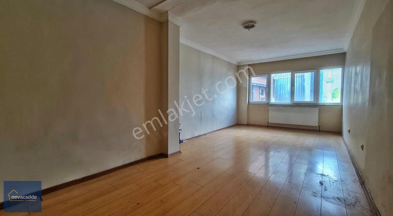 Fatih Vezneciler'de Komple Kiralık Müstakil Bina (net: 2.700 M2) - Görsel 9